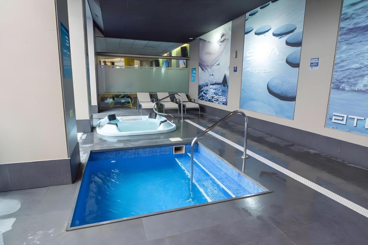 Apartamentos Benalbeach Benalmádena Eksteriør billede