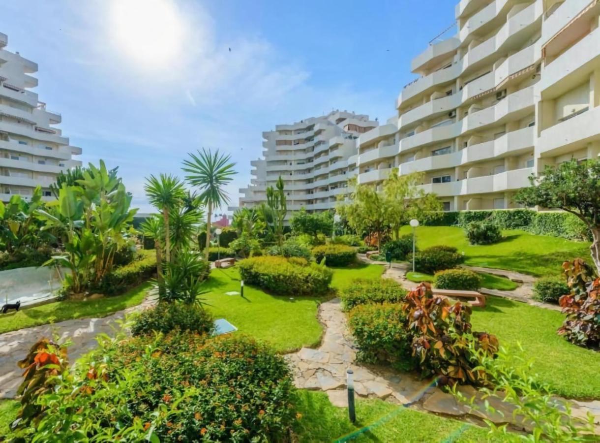 Apartamentos Benalbeach Benalmádena Eksteriør billede